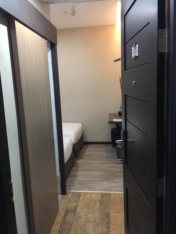 Eatern Hotel Batam Ngoại thất bức ảnh