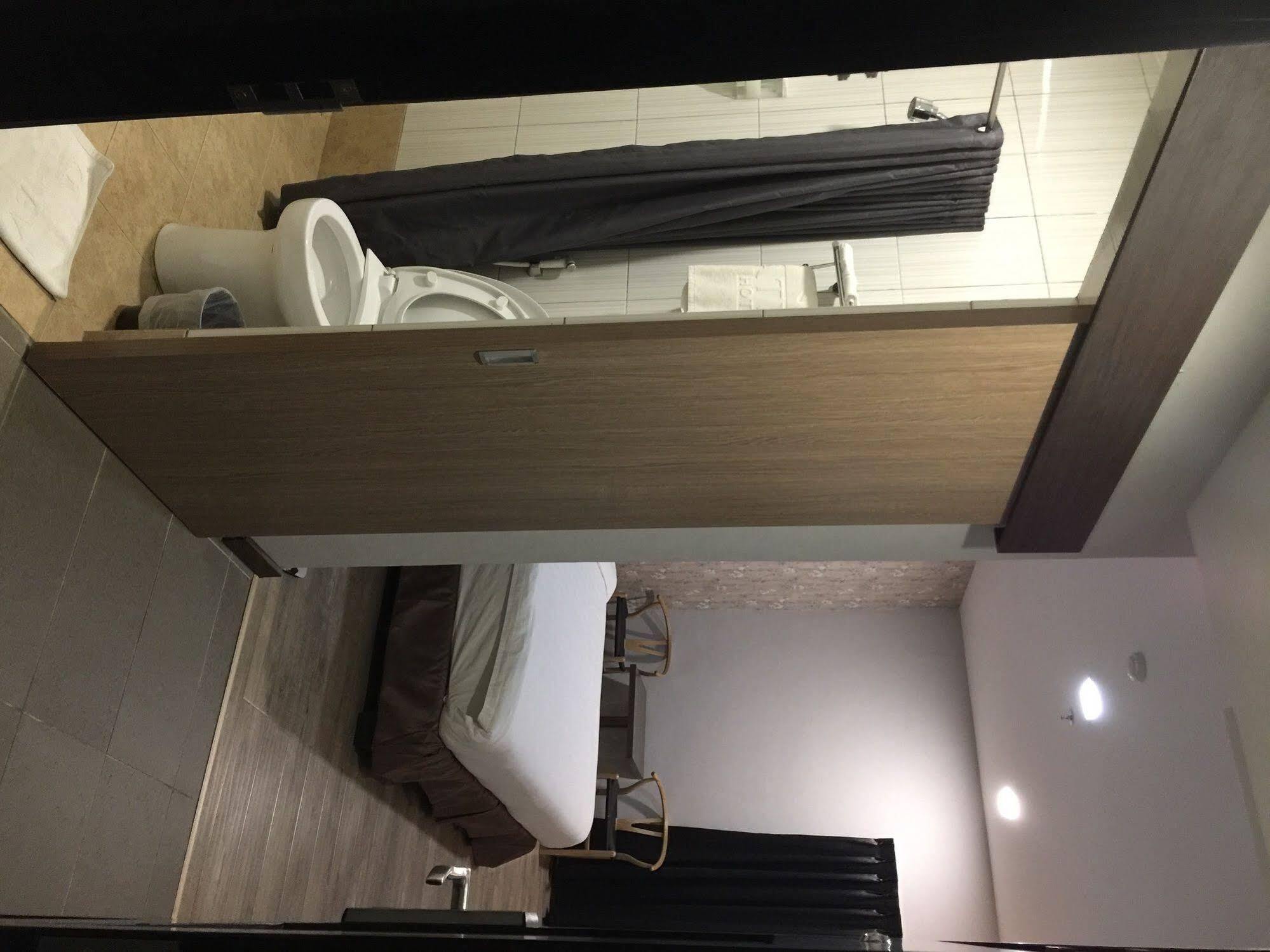 Eatern Hotel Batam Ngoại thất bức ảnh