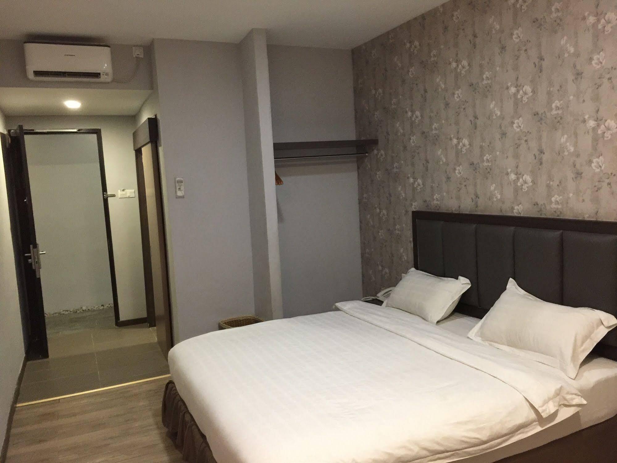 Eatern Hotel Batam Ngoại thất bức ảnh